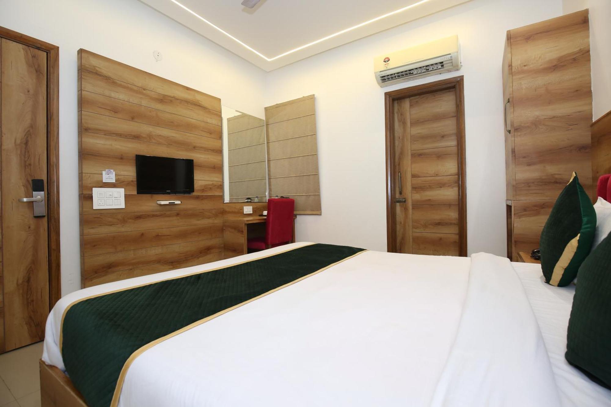 Hotel Rv Regency Amritsar Exterior foto