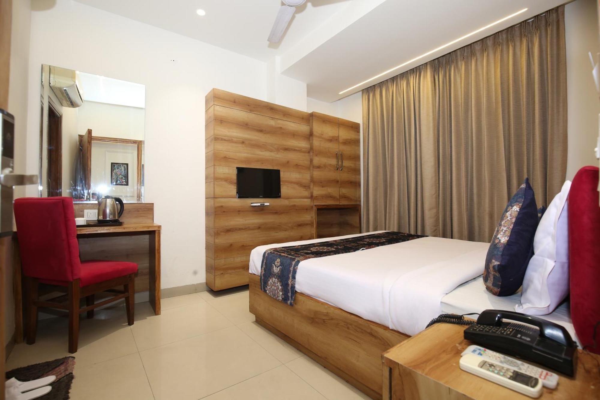 Hotel Rv Regency Amritsar Exterior foto