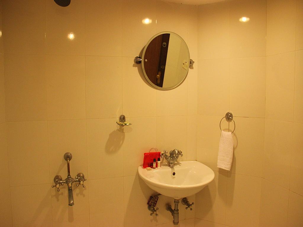 Hotel Rv Regency Amritsar Exterior foto