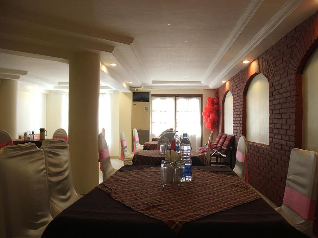 Hotel Rv Regency Amritsar Exterior foto